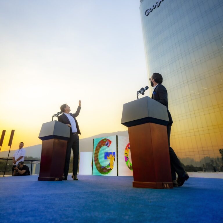 Google inaugura sus oficinas en El Salvador