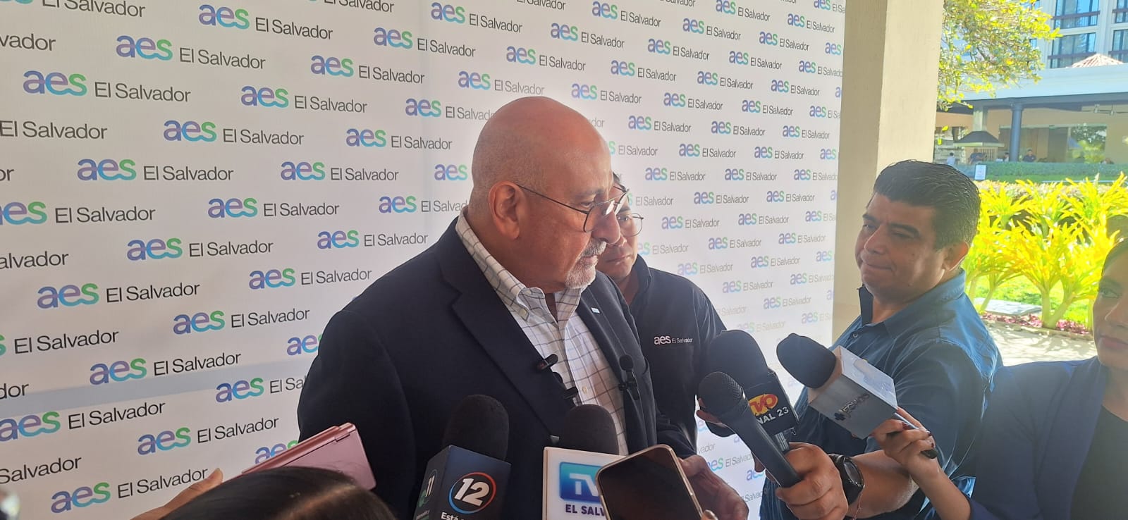 Abraham Bichara, pdte. Grupo AES.